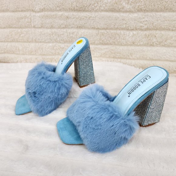 Softy Furry Sandals By Cape Robbin - Picture 2 of 6